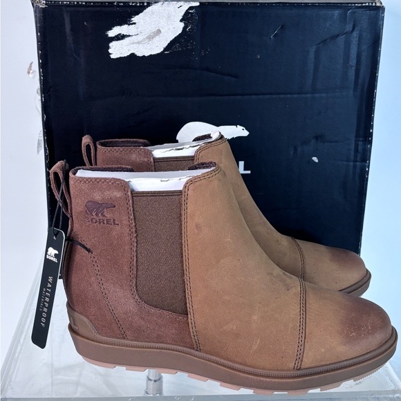 Sorel Evie™ II Chelsea Taffy/Gum 2 Size 7 B (M) - Picture 1 of 10